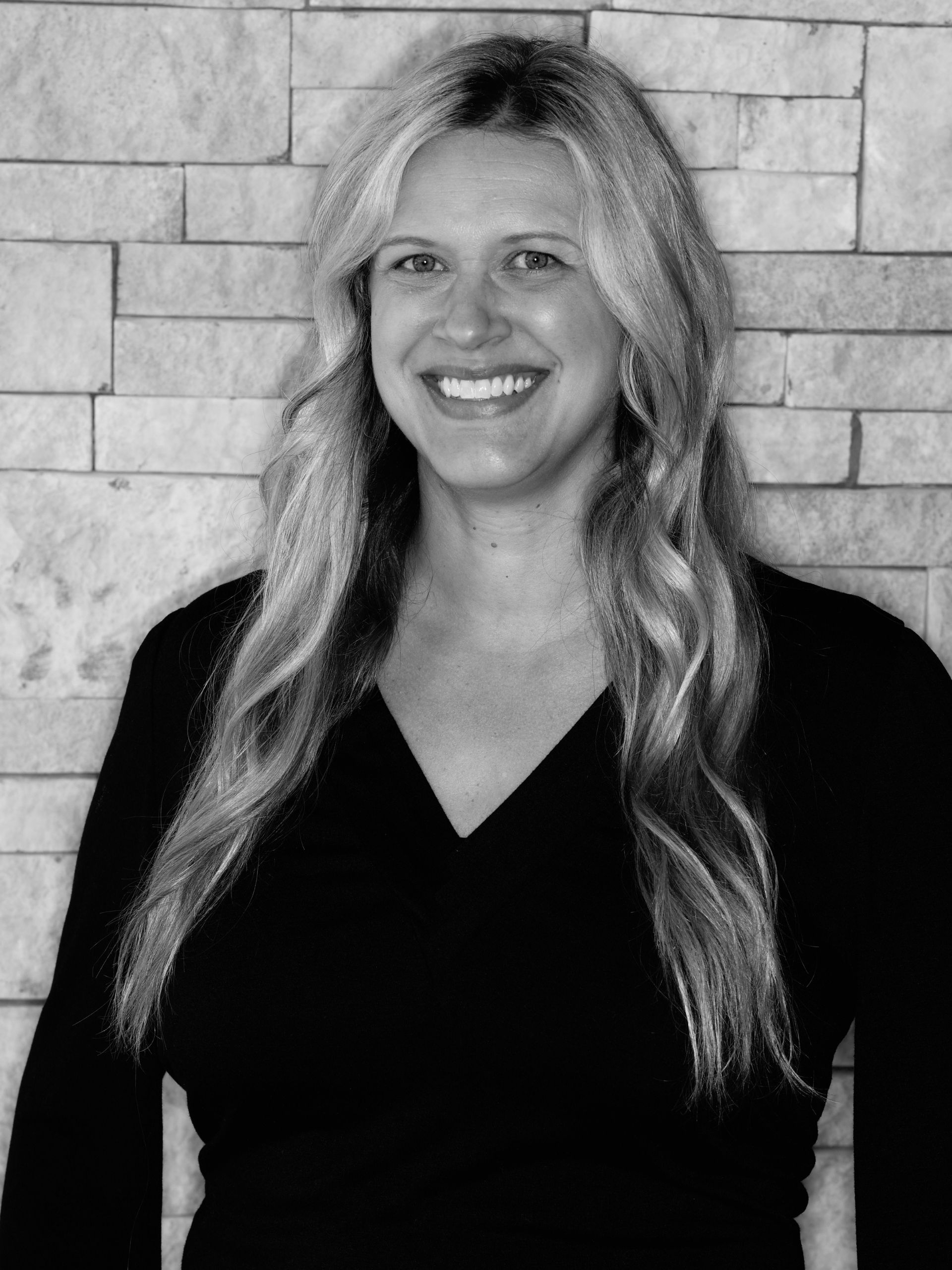 Talia DENTAL HYGIENIST
